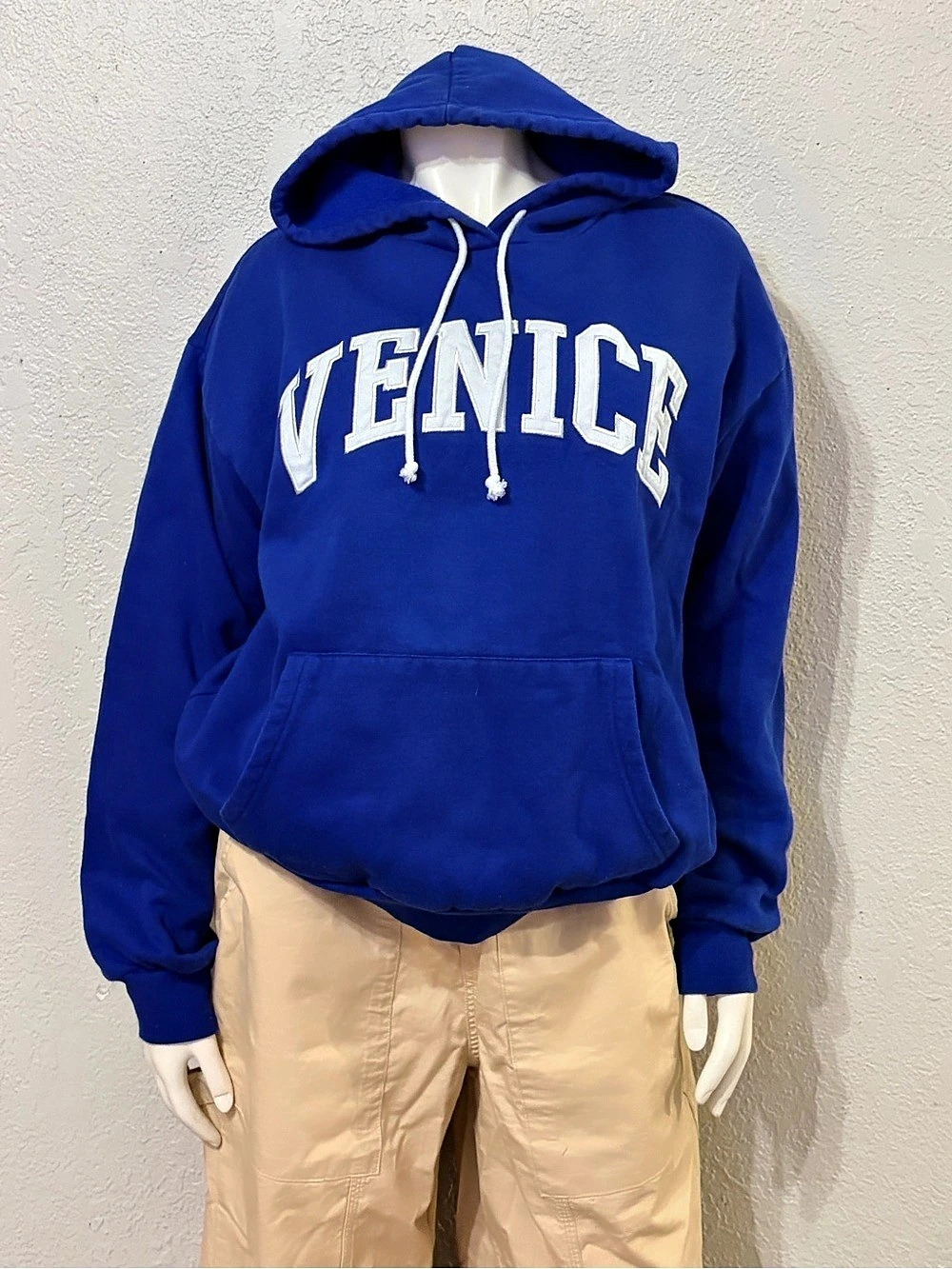 Forever 21 Venice Graphic Hoodie in Blue Size Large 
Like New